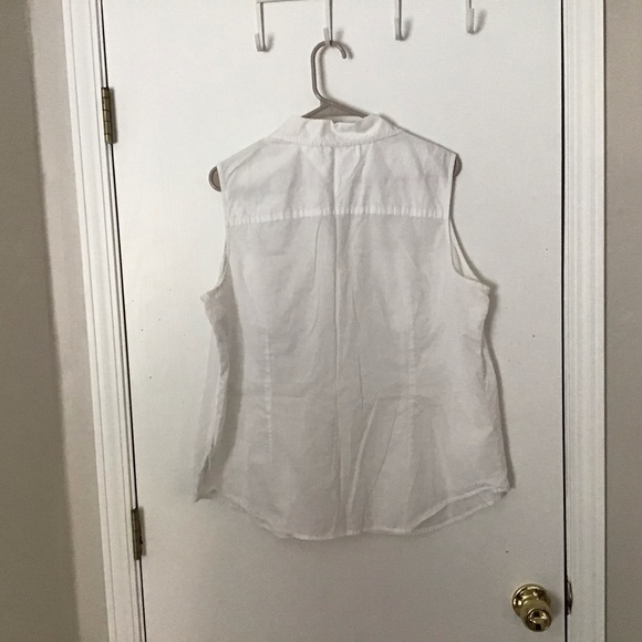 White and airy - Picture 3 of 3